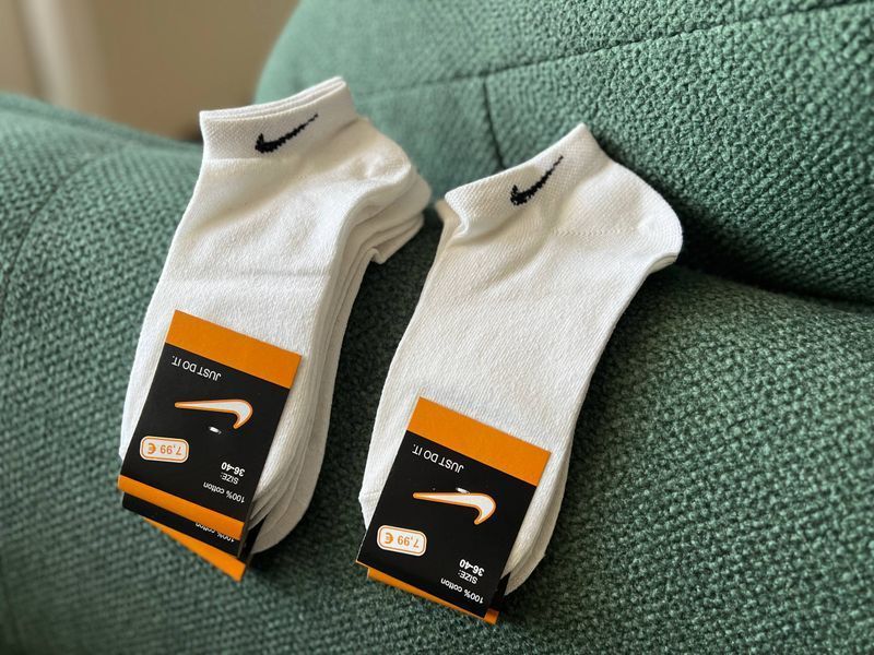Короткі білі шкарпетки Nike  (12 пар в упаковці) 22б фото
